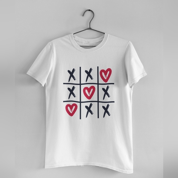 nataly thyme Tops - Xoxo Nwt valentine's day  graphic tee